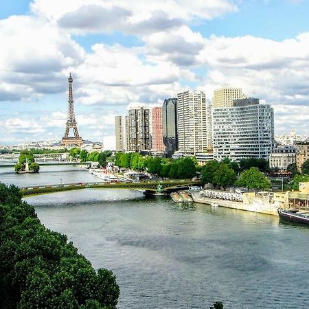 Апартаменты Luxe Eiffel Tower And Seine River Париж Экстерьер фото